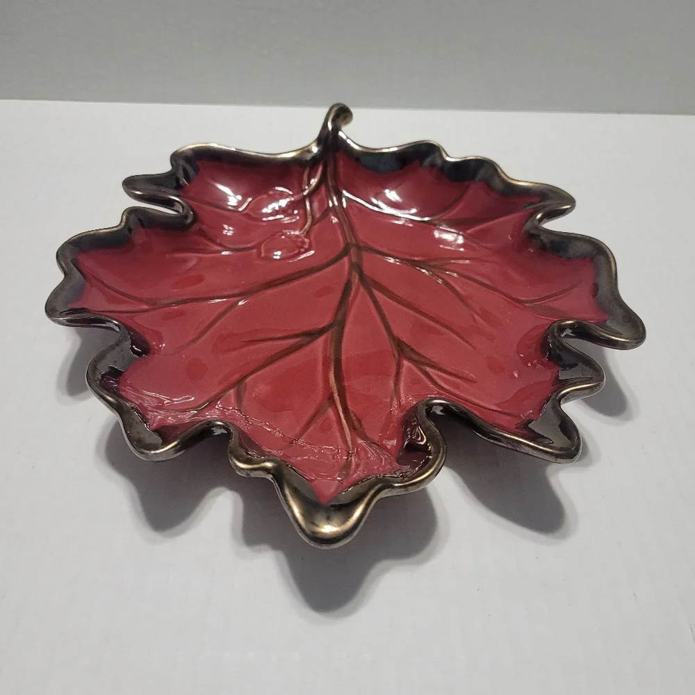 Stoneware Hand Painted Red Leaf bowl with gold trim